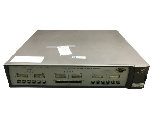 3COM 24 PORT SWITCH 4060 3C17709 - 1