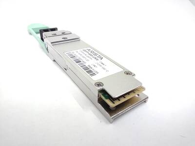 Arista QSFP-40G-UNIV 1310nm 40G QSFP+ XVR-10071-20 Transceiver - 3