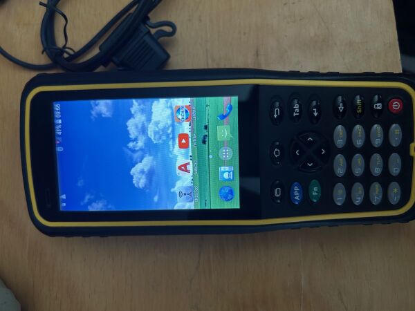 CHC X91 GPS with CHC HCE800 Hand Terminal - 3