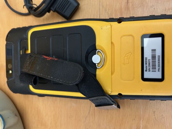 CHC X91 GPS with CHC HCE800 Hand Terminal - 4