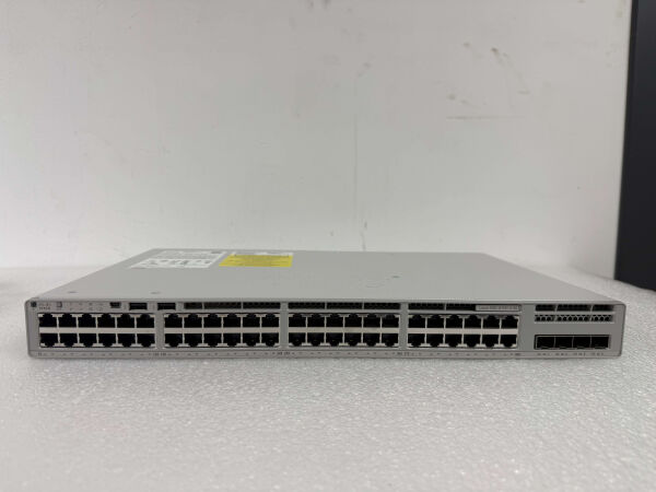 Cisco C9200L-48P-4X-E Catalyst 9200L 48-port PoE+, 4 x 10G, Network - 2