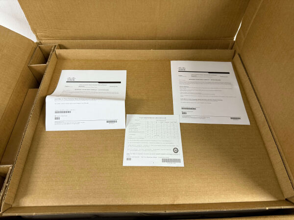 Cisco C9200L-48P-4X-E Catalyst 9200L 48-port PoE+, 4 x 10G, Network - 6