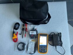 Fluke 124B Endüstriyel ScopeMeter El Tipi Osiloskop - 1