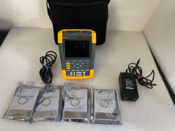 Fluke 190-104 Color ScopeMeter - Fluke