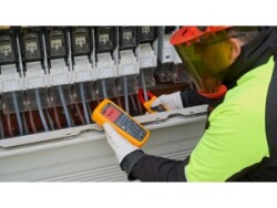 Fluke 283 FC True-RMS CAT III 1500 V Güneş Enerjisi Dijital Multimetresi - Fluke (1)