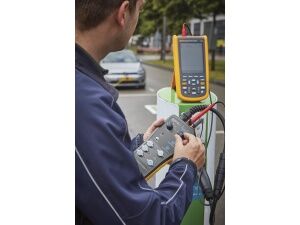 Fluke FEV300/KIT SCH - EV Şarj İstasyonu Test Adaptörü Seti: 1664 FC Tesisat Test Cihazı ve Tip 2 Konektör - 2