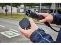 Fluke FEV300/KIT SCH - EV Şarj İstasyonu Test Adaptörü Seti: 1664 FC Tesisat Test Cihazı ve Tip 2 Konektör - 3