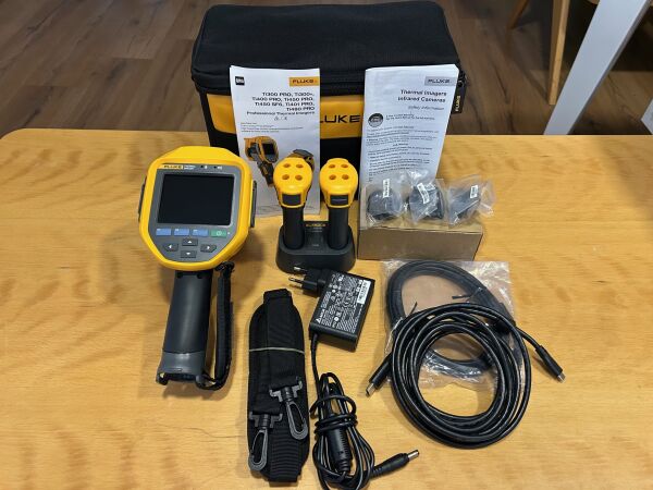 Fluke Ti401-PRO Infrared Camera - 1
