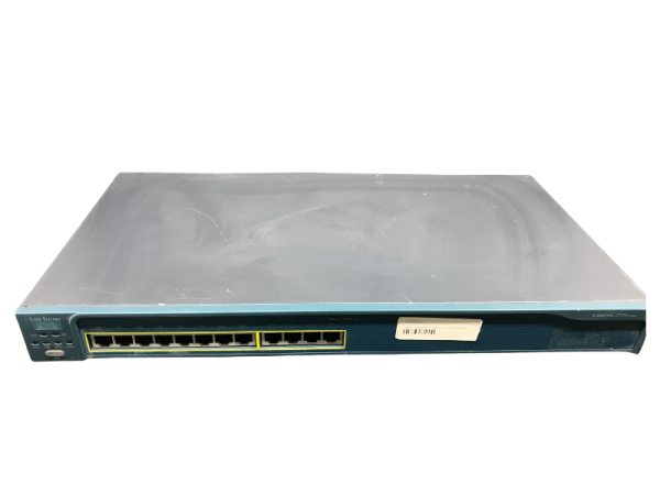 Cisco WS-C2950-12 12-Port 10/100 Catalyst Switch - 1