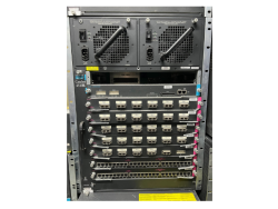 Cisco Catalyst 4510R + WS-X4516 Sup + WS-X4306-GB + WS-X4424-GB - Cisco
