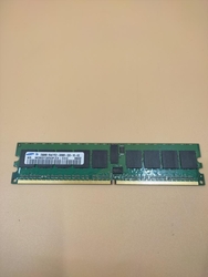 SAMSUNG - SAMSUNG 256MB PC2-3200R DDR2-400 1RX8 ECC M393T3253FZ3-CCC (1)