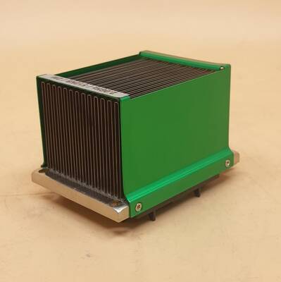 INTEL XEON 2.00GHZ 2MB CACHE 400 MHZ FSB 57W CPU SL66Z - 5