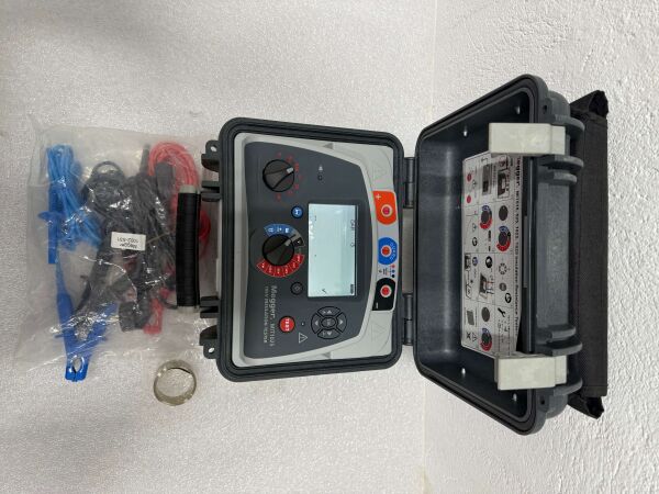 Megger MIT1025 10kV Insulation Resistance Tester - 4