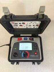 Megger MIT525 5 kV Diagnostic Insulation Resistance Tester - 6