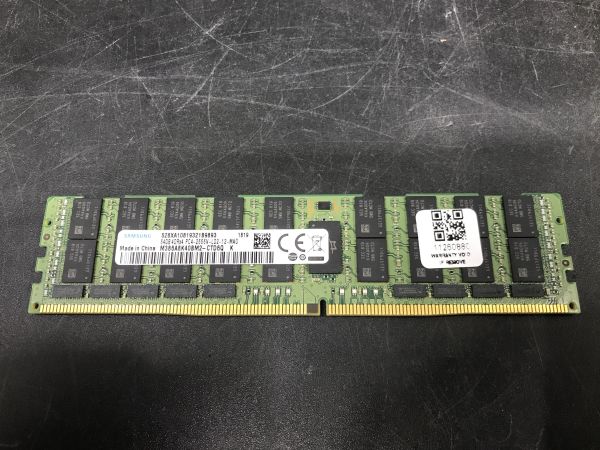 Samsung DDR4 64GB PC4-2666V 2666MHZ REG M386A8K40BM2-CTD - 1