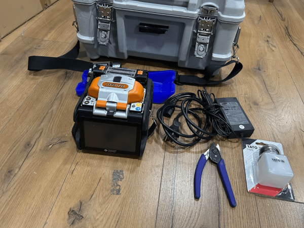 Sumitomo Type-72C Fusion Splicer W/ FC-6S-C Cleaver ARC 3698 (AS IS) - 2